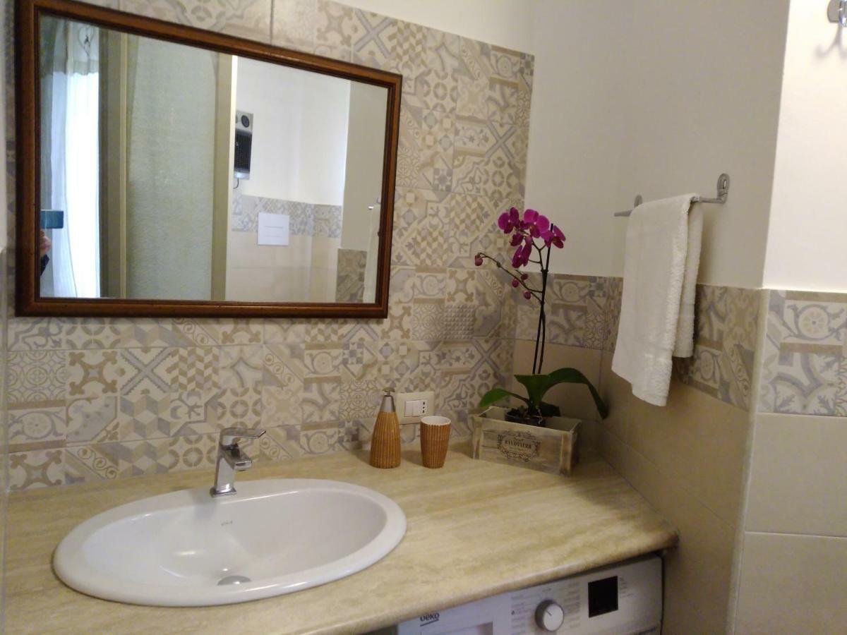 Una Scala Dal Centro Agrigento Exteriör bild