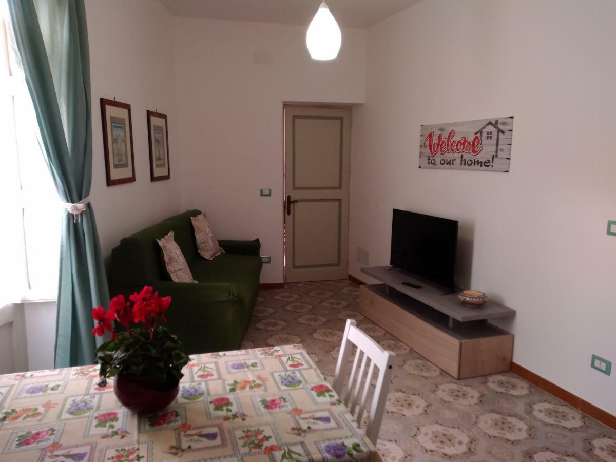 Una Scala Dal Centro Agrigento Exteriör bild